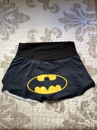 Faldas de tenis/padel 5€cada una.
Batman 15€