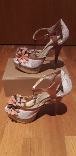 Zapatos Poetic Licence Talla 40
