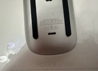 Apple Magic Mouse 2 A1657 Plata