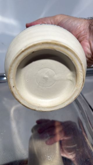 Albarelo hecho a mano