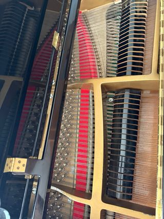 Piano de cola Samick