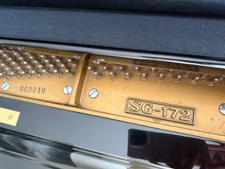 Piano de cola Samick