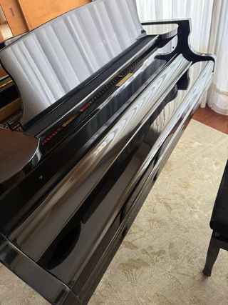 Piano de cola Samick