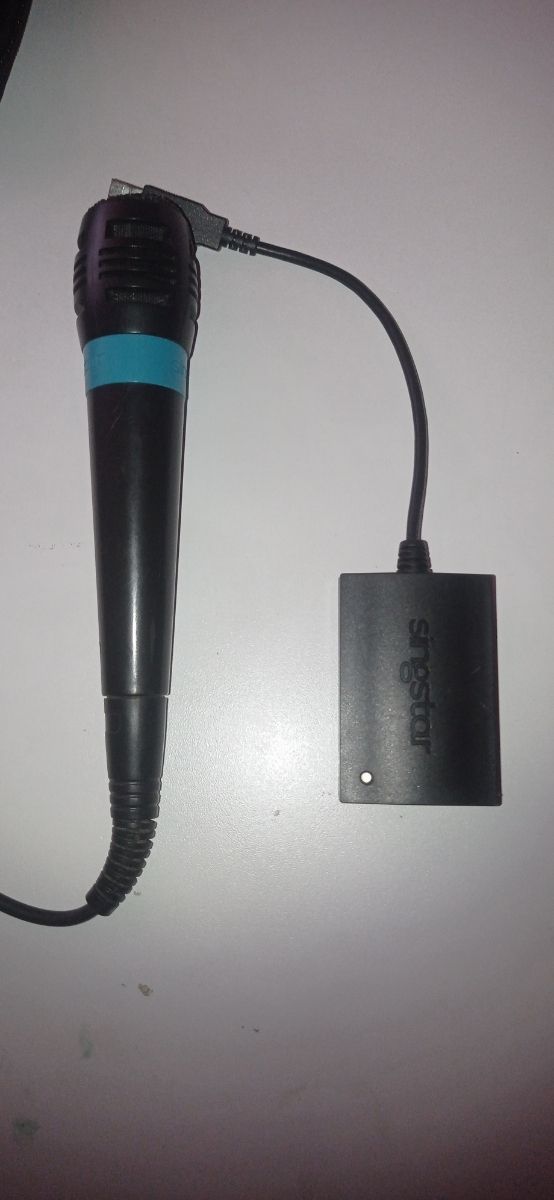 Micrófono Singstar con adaptador USB