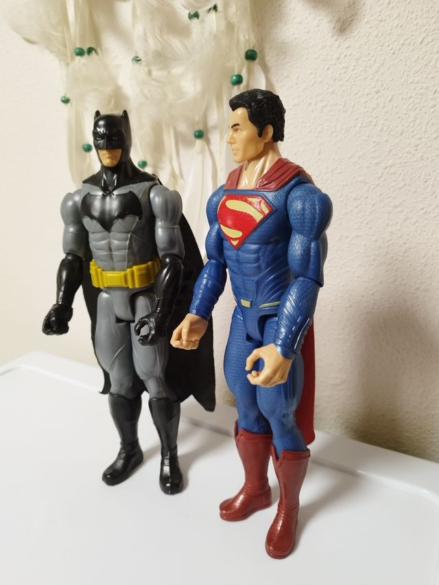 Figuras Batman y Superman 2015