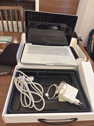 MacBook Pro 2009 Apple Plata