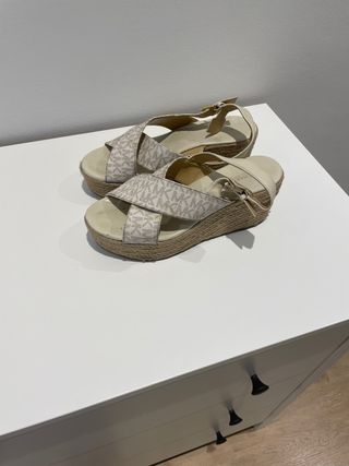 Sandalias Michael Kors Mujer Beige