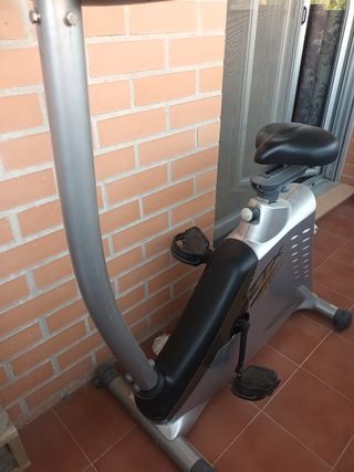 Bicicleta Estática BH Fitness
No funciona