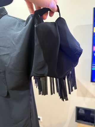 Camicia nera lunga con tasche