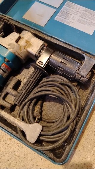 Martello demolitore Makita