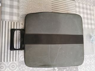 Máquina de escribir Hispano Olivetti Pluma 22