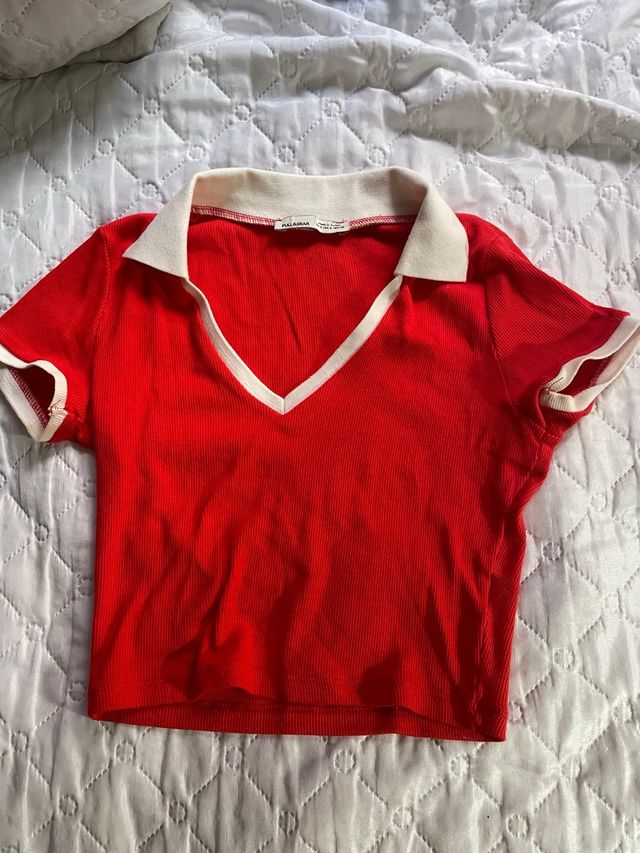 Camiseta Pull&Bear Roja Manga Corta