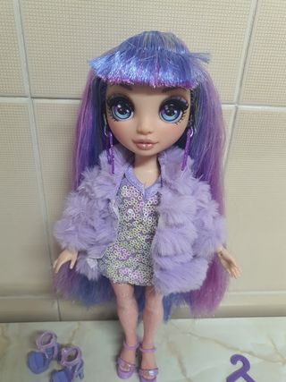 Rainbow High Violet Willow Muñeca