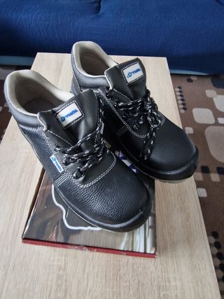 Zapatos de trabajo VIANA punta de acero S3
