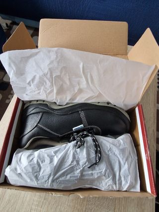 Zapatos de trabajo VIANA punta de acero S3