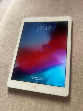 iPad Air 16GB Blanco (A1474)
