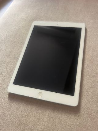 iPad Air 16GB Blanco (A1474)