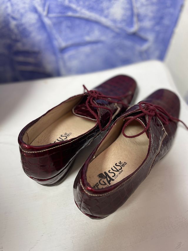 Zapatos de piel Pegasus mujer rojos