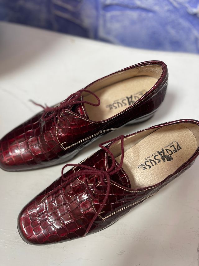 Zapatos de piel Pegasus mujer rojos