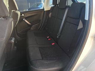 Peugeot 2008 / 2015 / 1.2 