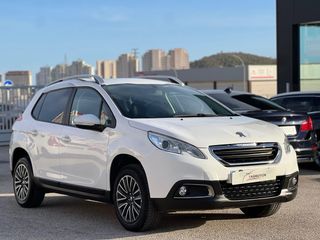 Peugeot 2008 / 2015 / 1.2 
