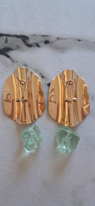 Pendientes Mango Dorados con Piedra Verde