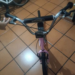 Patinete rosa para niña