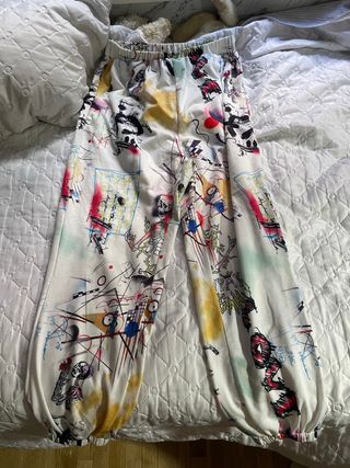 Pantalones anchos estampados