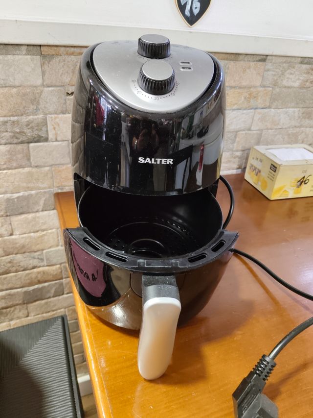 Freidora de aire Salter pequeña