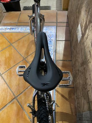 Bicicleta BMX Monty 129 Plata