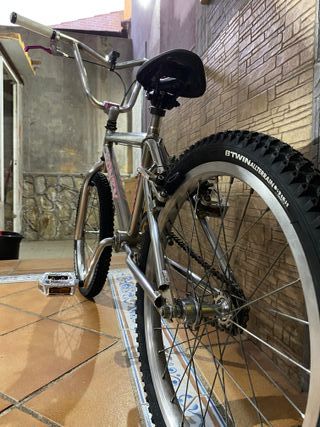 Bicicleta BMX Monty 129 Plata