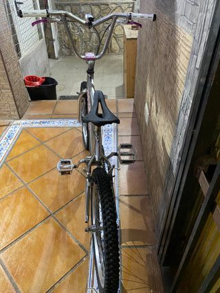 Bicicleta BMX Monty 129 Plata