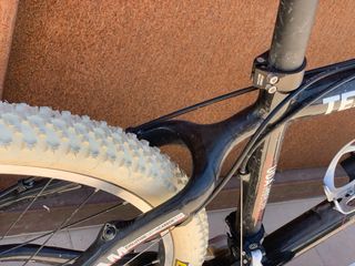 Bicicleta Massi 26 Carbono