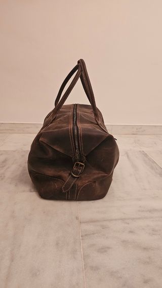 Bolsa de viaje de cuero marrón
