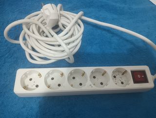 Regleta 5 enchufes con interruptor