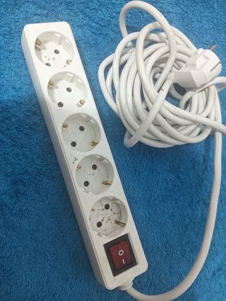 Regleta 5 enchufes con interruptor