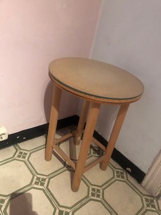 1 Mesas Camilla Pequeñas con Faldas y Cristal