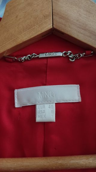 Americana roja Mango Talla 40