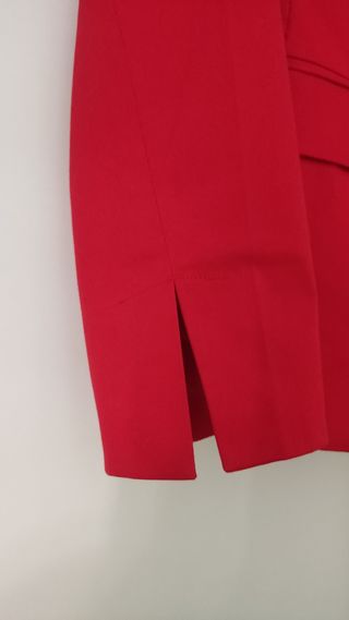 Americana roja Mango Talla 40