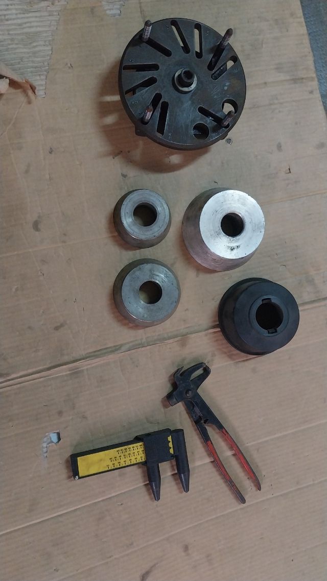 Equilibradora de ruedas CEMB C31