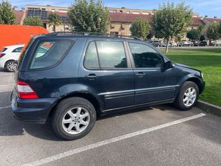 Mercedes-Benz Clase M 2003