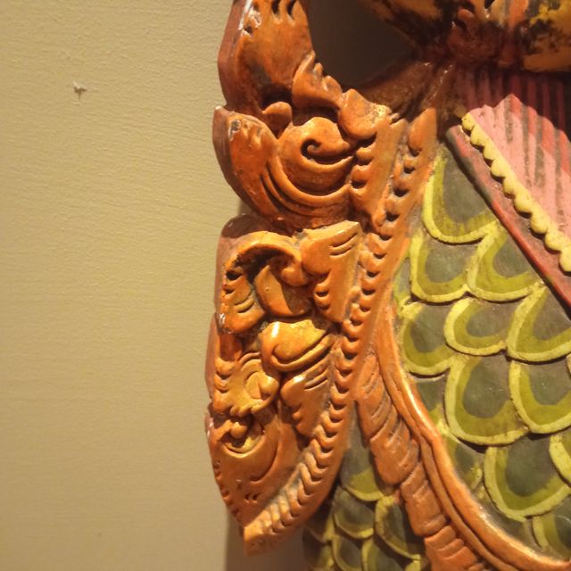 Statua di legno, artigianato indonesiano