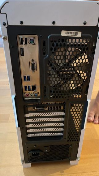 PC Gaming i3-12100F / GTX 1060 6GB / 24GB RAM