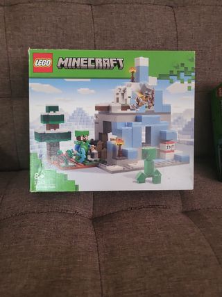 LEGO Minecraft: Los Picos Helados 21243