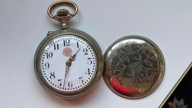 Precioso reloj principios sigloXX