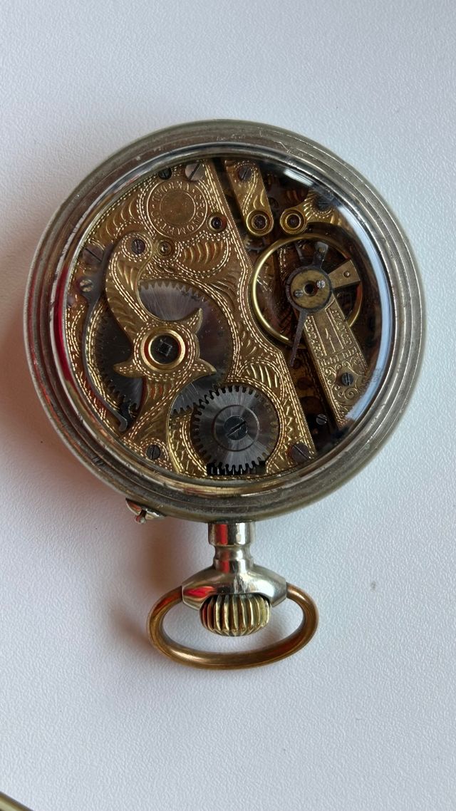 Precioso reloj principios sigloXX