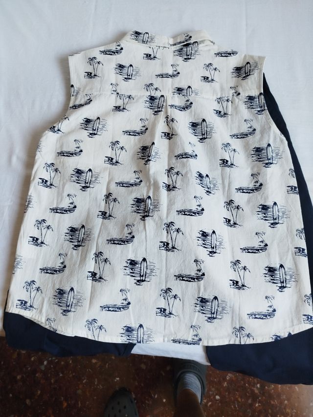 Conjunto Bèhulah Camisa sin Mangas y Pantalón.