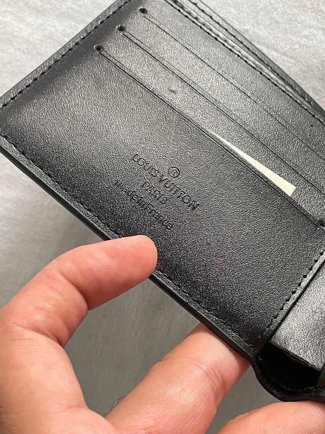 Billetera Louis Vuitton Negra