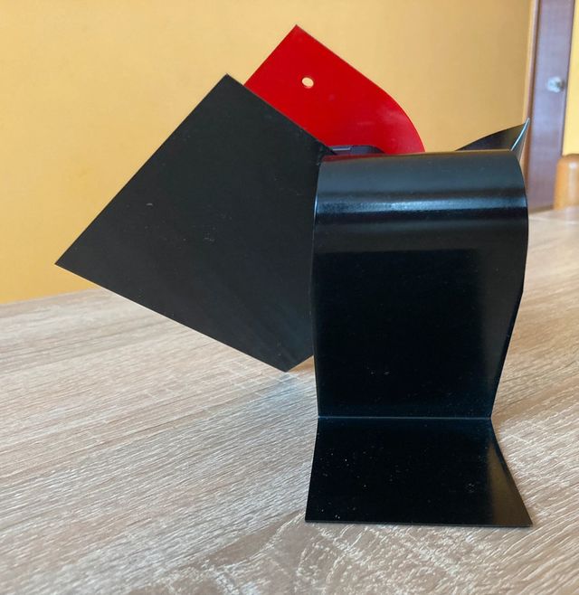 Orologio Design Ferro Rosso Nero