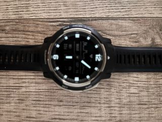 Reloj Garmin Instinct Crossover Negro